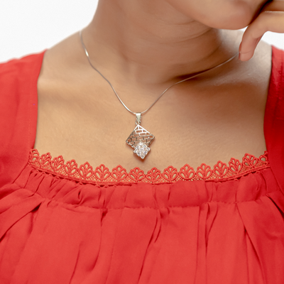 Aurora Luxe Kite Lattice Set – 925 Sterling Silver Geometric Pendant & Earrings