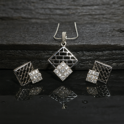 Aurora Luxe Kite Lattice Set – 925 Sterling Silver Geometric Pendant & Earrings